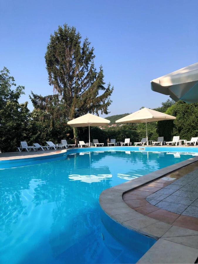 Hotel Naslada バルチク エクステリア 写真