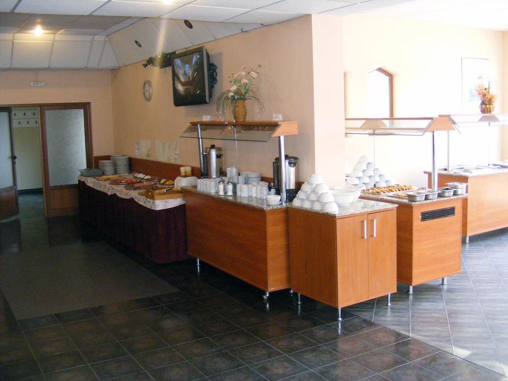 Hotel Naslada バルチク エクステリア 写真