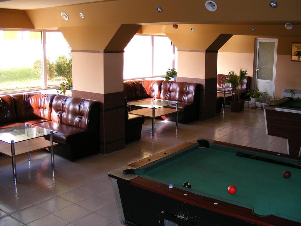Hotel Naslada バルチク エクステリア 写真